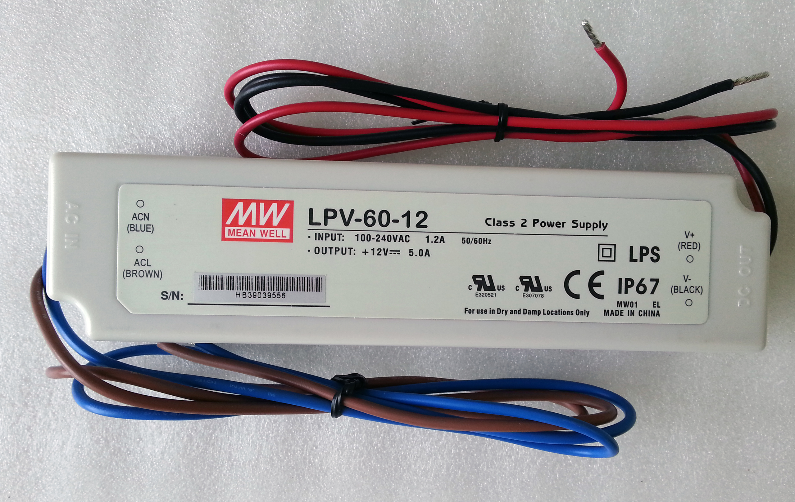 Meanwell_IP67_rated_waterproof_LPV_60_12_LED_driver