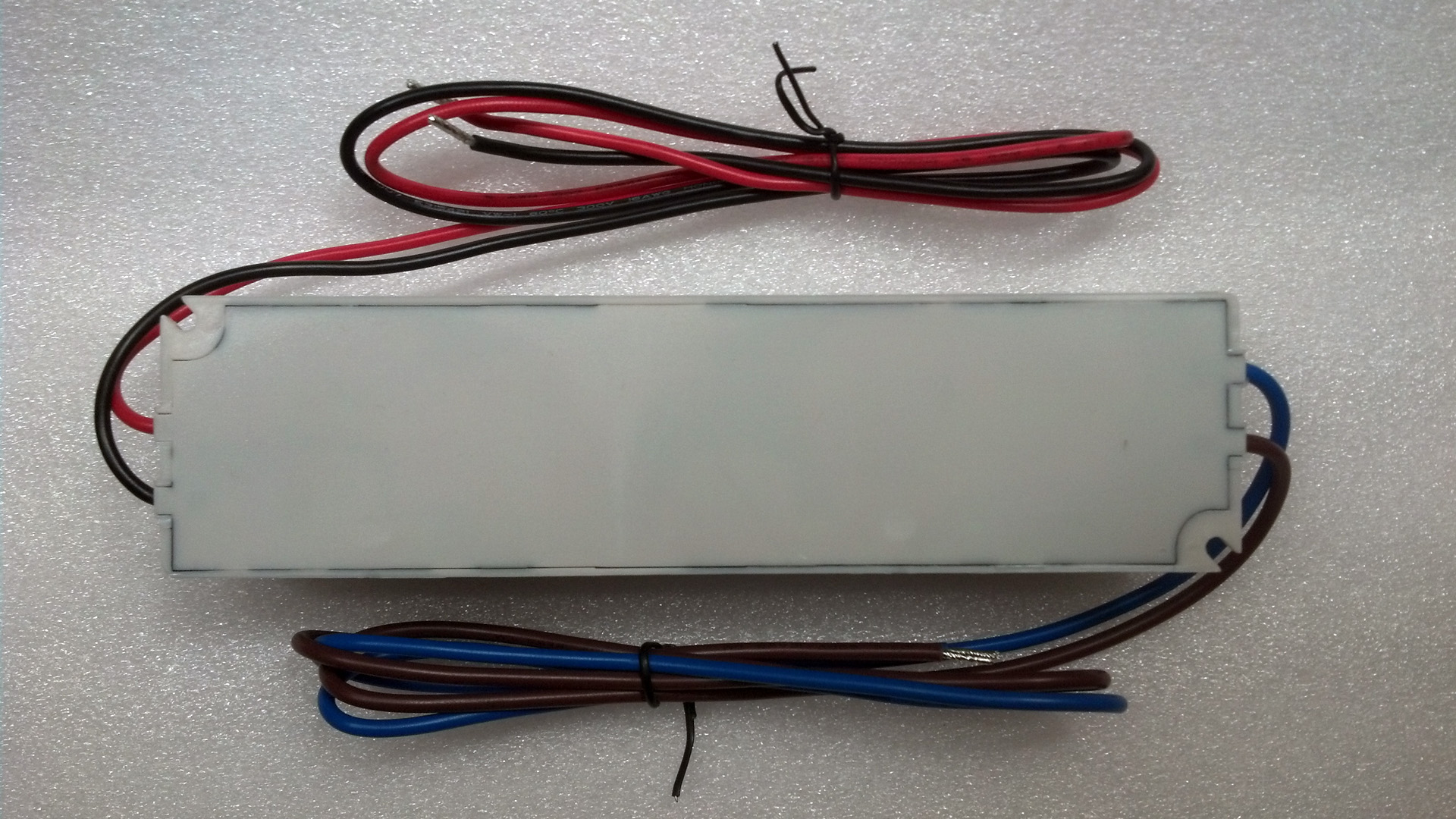 Meanwell_LPV_60W_12V_5A_IP67_power_supply_LED_lighting_driver