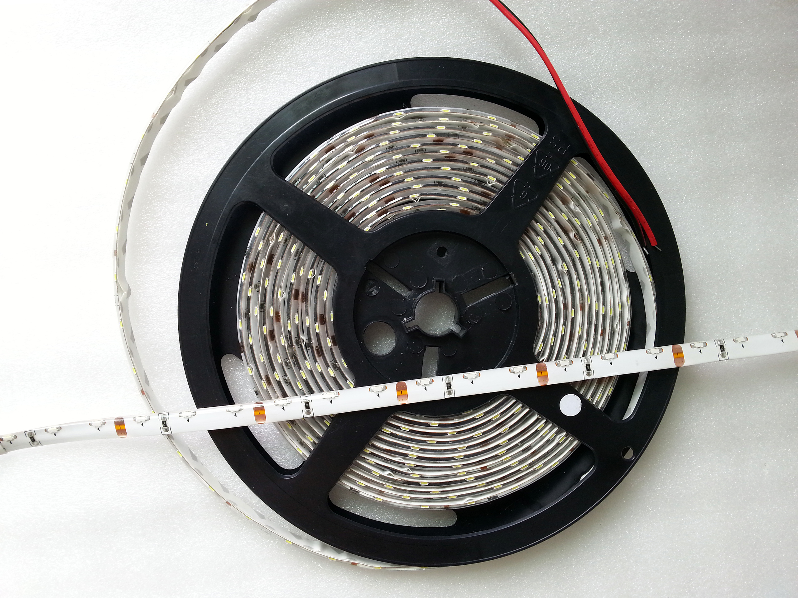 waterproof_sideview_pure_white_light_SMD_335_LED_strip